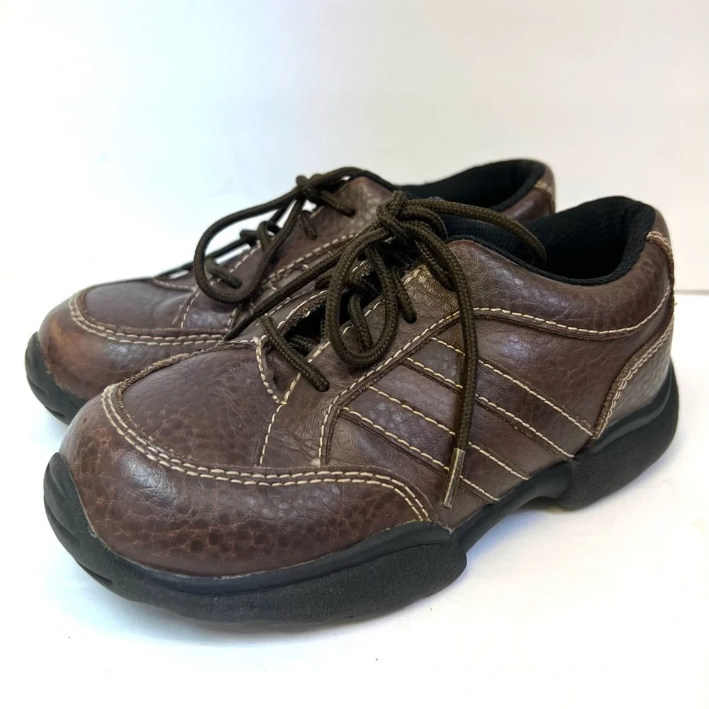 OshKosh B’Gosh- Youth,‎ Brown Shoes with String- Size:11, Pre-Owned